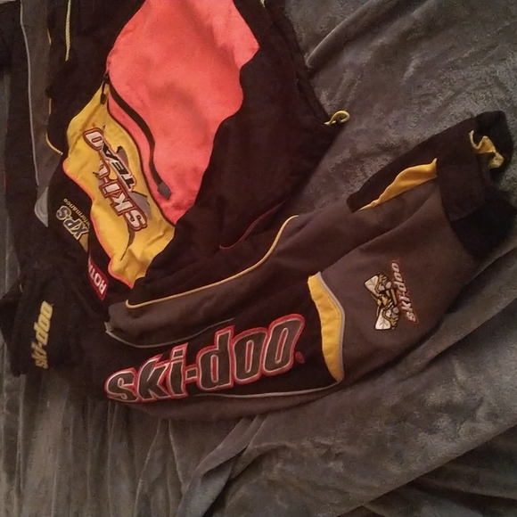 Skidoo jacket - Picture 2 of 4